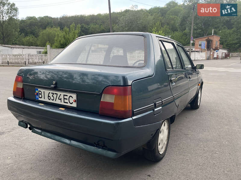 Ліфтбек ЗАЗ 1103 Славута 2004 в Києві