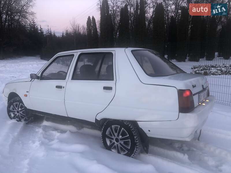 Ліфтбек ЗАЗ 1103 Славута 2003 в Попільні