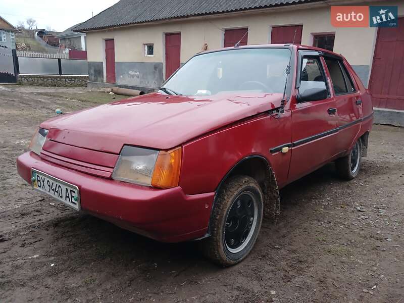 Лифтбек ЗАЗ 1103 Славута 2006 в Чемеровцах