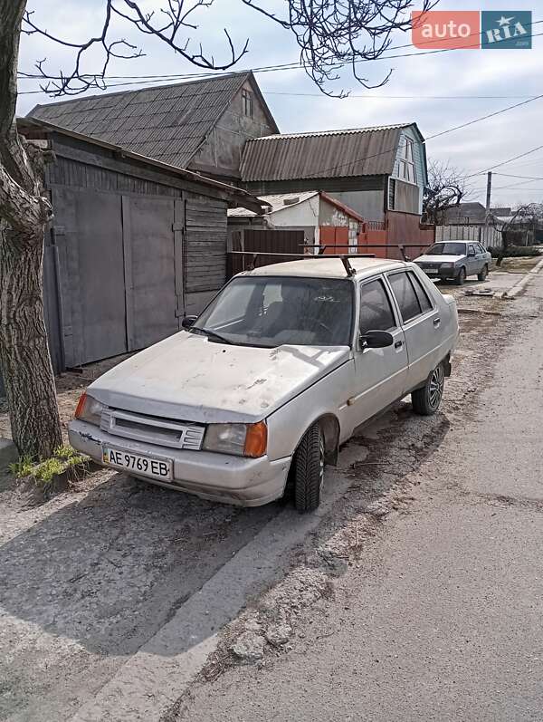 Ліфтбек ЗАЗ 1103 Славута 2003 в Запоріжжі