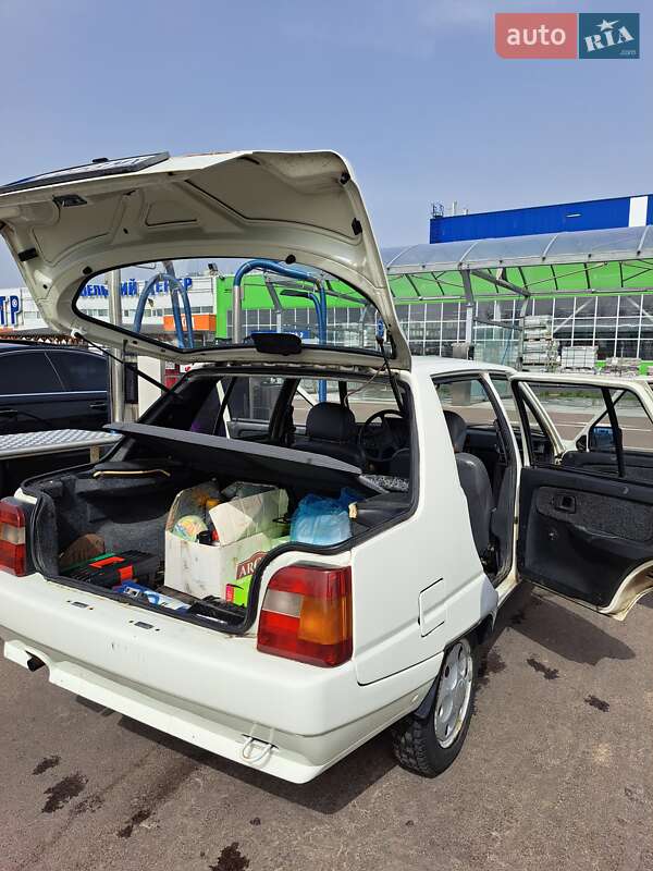 Лифтбек ЗАЗ 1103 Славута 2004 в Борисполе