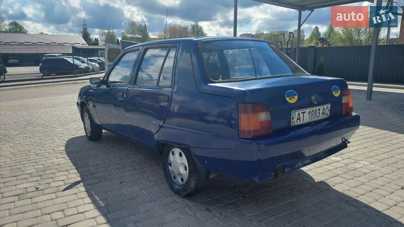 Ліфтбек ЗАЗ 1103 Славута 2005 в Старокостянтинові