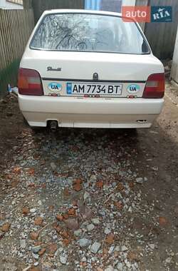 Лифтбек ЗАЗ 1103 Славута 2003 в 