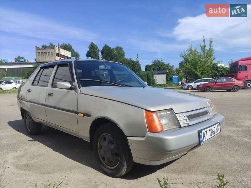 Ліфтбек ЗАЗ 1103 Славута 2009 в Києві