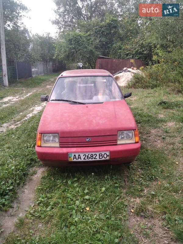 Ліфтбек ЗАЗ 1103 Славута 2002 в 
