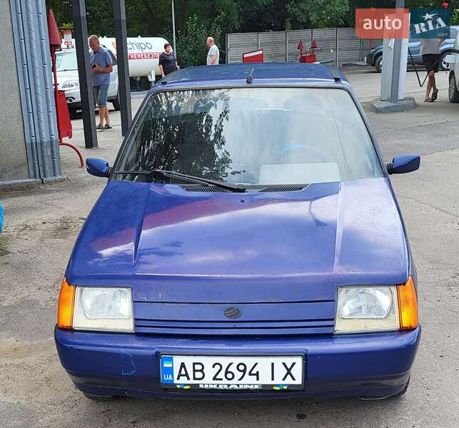 Ліфтбек ЗАЗ 1103 Славута 2002 в Чернівцях фото 9 Ліфтбек ЗАЗ 1103 Славута 2002 в Чернівцях