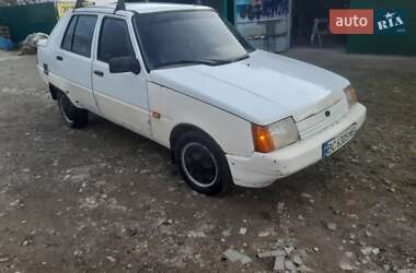 Лифтбек ЗАЗ 1103 Славута 2002 в 