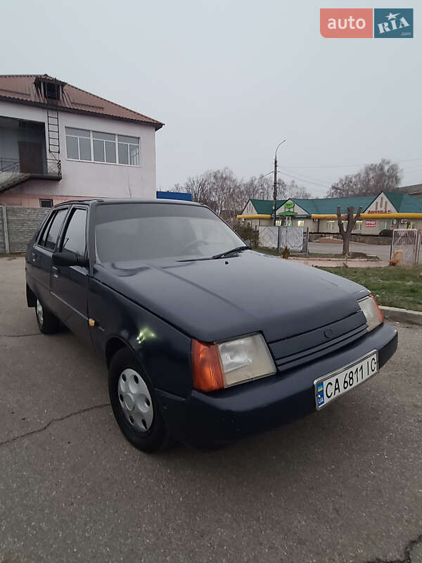 Лифтбек ЗАЗ 1103 Славута 2007 в 