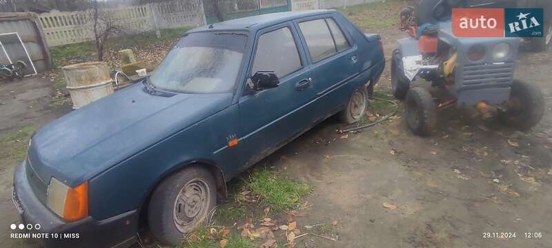 Лифтбек ЗАЗ 1103 Славута 2004 в Кривом Озере