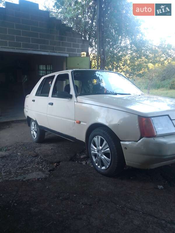 Ліфтбек ЗАЗ 1103 Славута 2003 в Виноградові