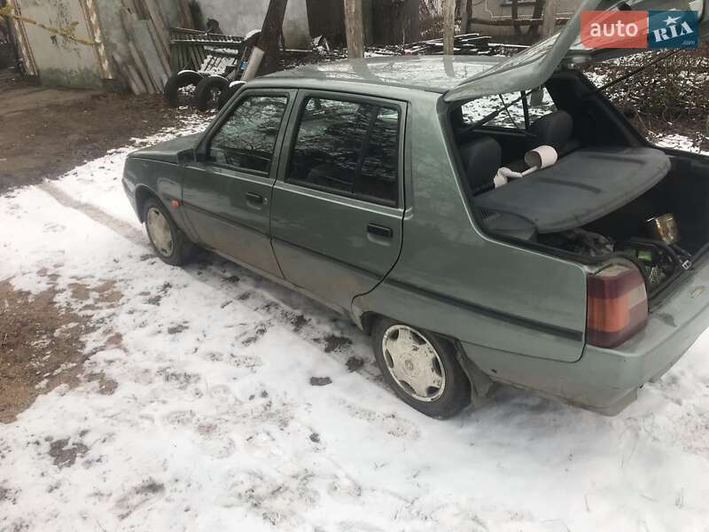 Лифтбек ЗАЗ 1103 Славута 2006 в Лысянке фото 7 Лифтбек ЗАЗ 1103 Славута 2006 в Лысянке