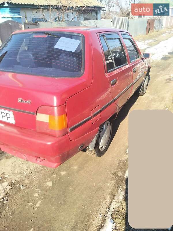 Лифтбек ЗАЗ 1103 Славута 2003 в Прилуках