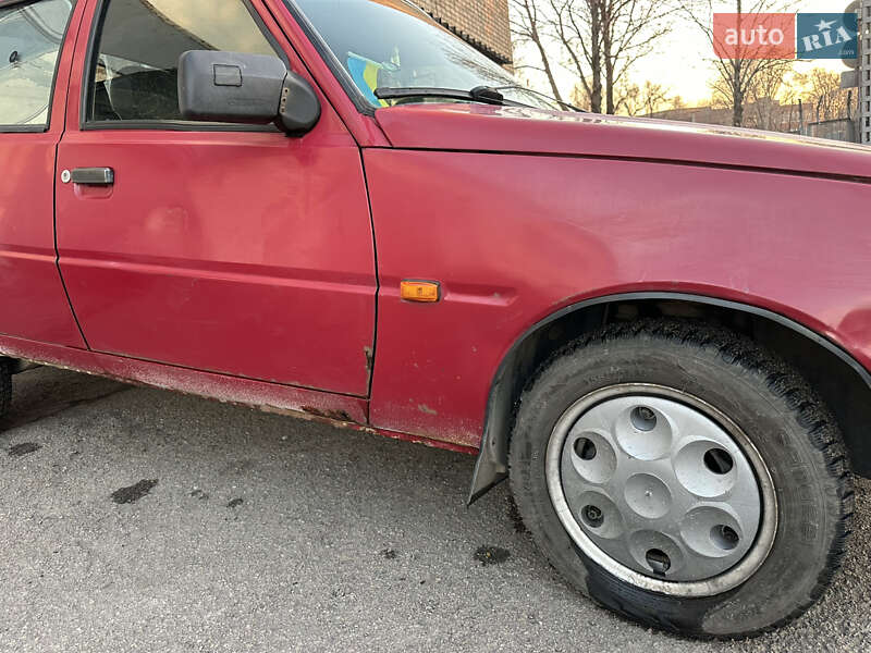 Ліфтбек ЗАЗ 1103 Славута 2006 в Запоріжжі фото 3 Ліфтбек ЗАЗ 1103 Славута 2006 в Запоріжжі