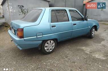 Ліфтбек ЗАЗ 1103 Славута 2003 в 