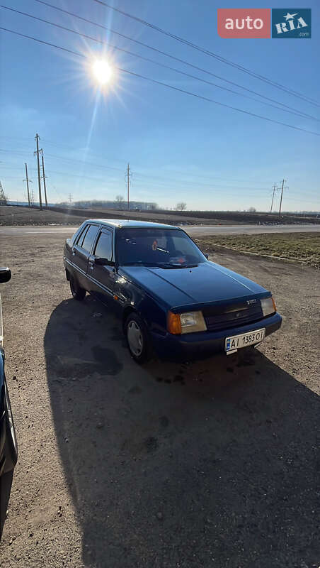 Лифтбек ЗАЗ 1103 Славута 2004 в Ставище