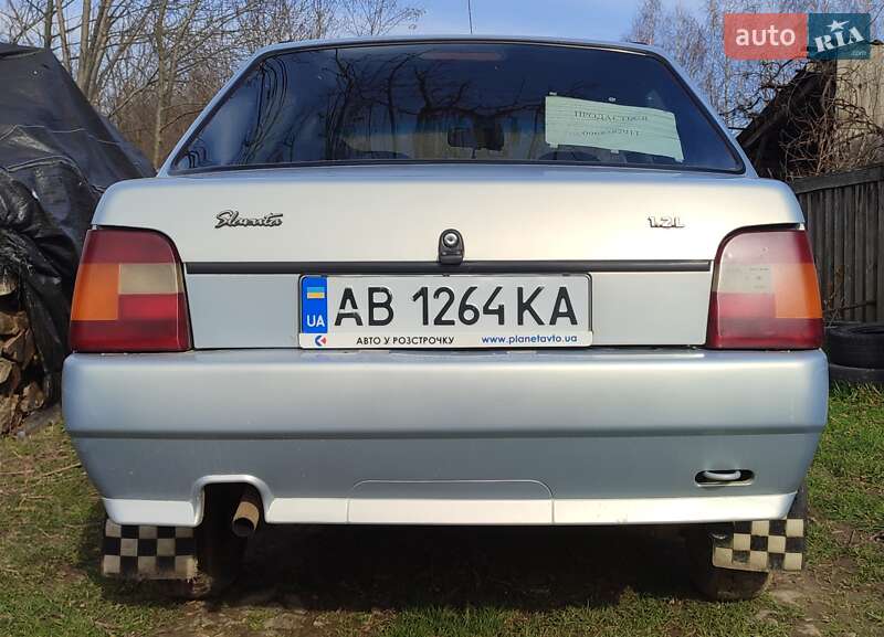 Лифтбек ЗАЗ 1103 Славута 2004 в Летичеве фото 4 Лифтбек ЗАЗ 1103 Славута 2004 в Летичеве