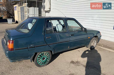 Лифтбек ЗАЗ 1103 Славута 2005 в  фото 7 Лифтбек ЗАЗ 1103 Славута 2005 в