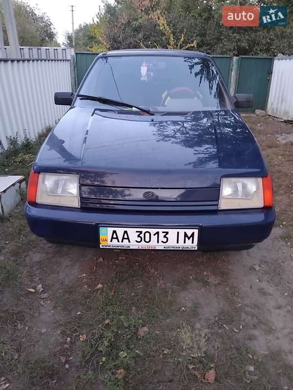 Ліфтбек ЗАЗ 1103 Славута 2009 в Києві