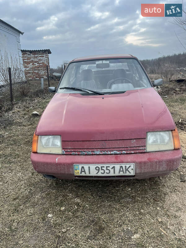 Лифтбек ЗАЗ 1103 Славута 2002 в 