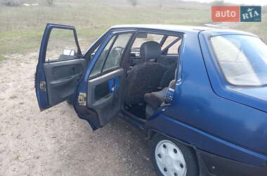 Лифтбек ЗАЗ 1103 Славута 2005 в 