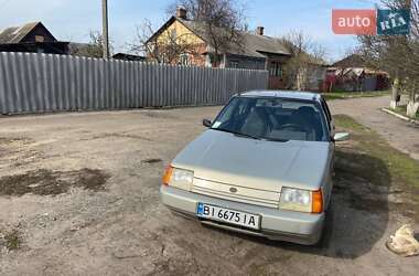 Лифтбек ЗАЗ 1103 Славута 2009 в 