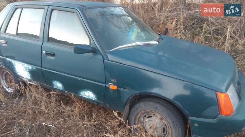 Лифтбек ЗАЗ 1103 Славута 2004 в Сквире фото 2 Лифтбек ЗАЗ 1103 Славута 2004 в Сквире