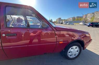 Лифтбек ЗАЗ 1103 Славута 2003 в 