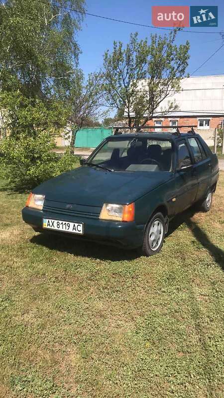 Ліфтбек ЗАЗ 1103 Славута 2004 в Харкові