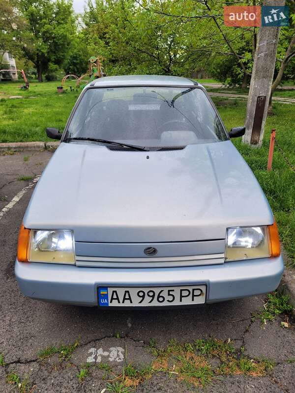Лифтбек ЗАЗ 1103 Славута 2004 в 
