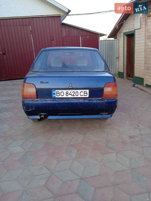 Лифтбек ЗАЗ 1103 Славута 2004 в Копычинце