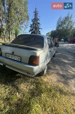 Лифтбек ЗАЗ 1103 Славута 2004 в Запорожье