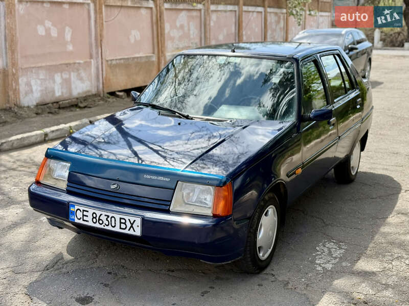 Лифтбек ЗАЗ 1103 Славута 2006 в 