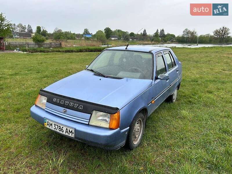 Ліфтбек ЗАЗ 1103 Славута 2003 в Коростишеві