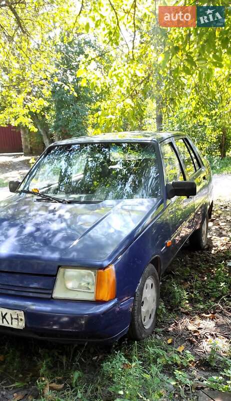 Лифтбек ЗАЗ 1103 Славута 2002 в Шепетовке фото 2 Лифтбек ЗАЗ 1103 Славута 2002 в Шепетовке