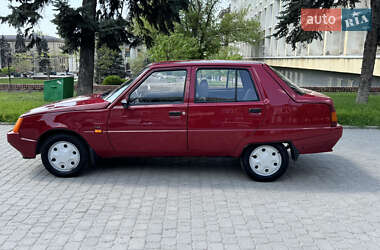 Ліфтбек ЗАЗ 1103 Славута 2003 в 