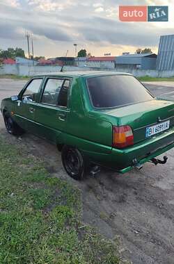 Лифтбек ЗАЗ 1103 Славута 2002 в 