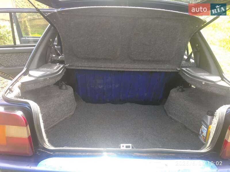 Лифтбек ЗАЗ 1103 Славута 2005 в Лебедине