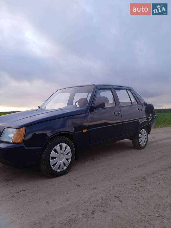 Лифтбек ЗАЗ 1103 Славута 2006 в Нежине