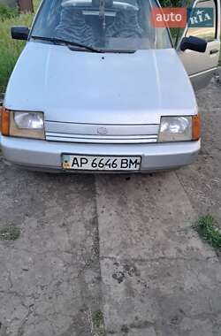 Лифтбек ЗАЗ 1103 Славута 2000 в 