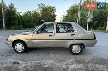 Ліфтбек ЗАЗ 1103 Славута 2007 в 
