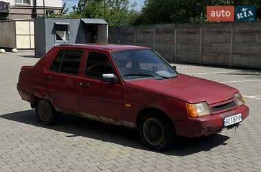 Лифтбек ЗАЗ 1103 Славута 2006 в 