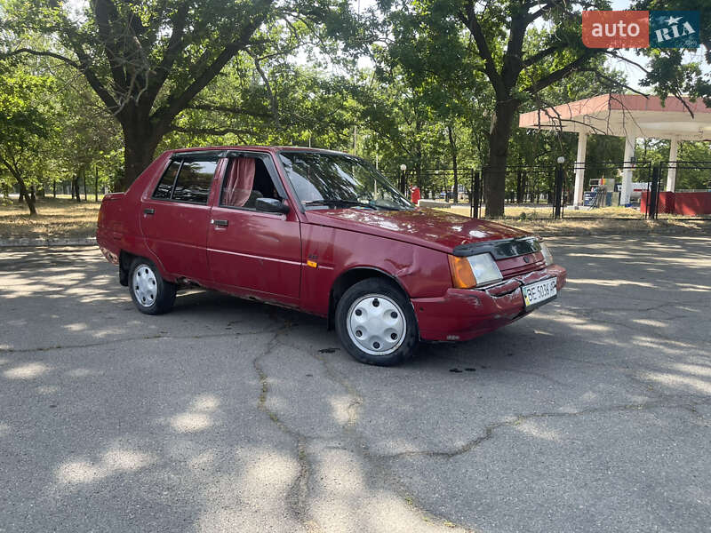 Ліфтбек ЗАЗ 1103 Славута 2003 в Миколаєві