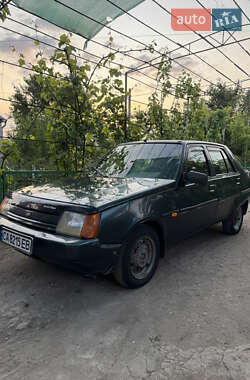 Лифтбек ЗАЗ 1103 Славута 2004 в Кривом Роге