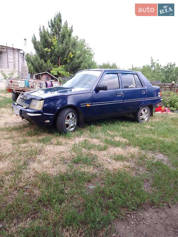 Ліфтбек ЗАЗ 1103 Славута 2005 в Первомайську