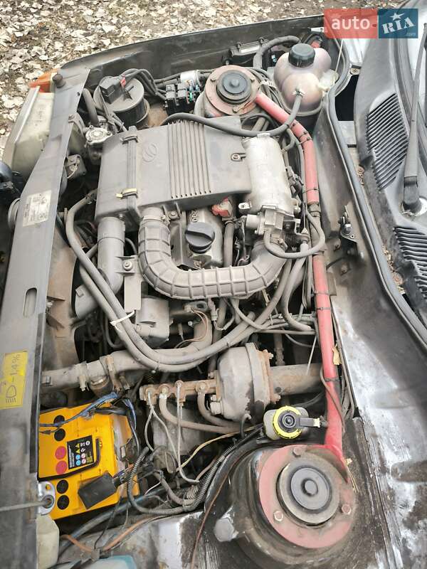 Лифтбек ЗАЗ 1103 Славута 2006 в Киеве