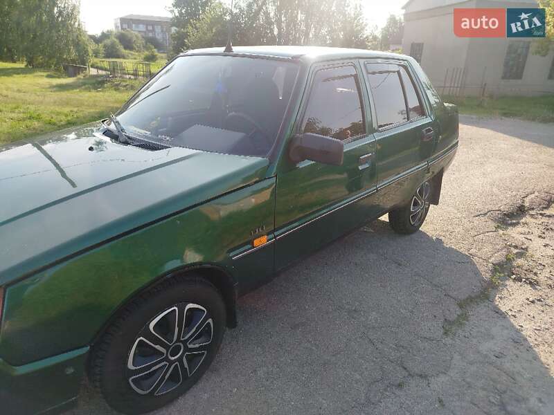 Лифтбек ЗАЗ 1103 Славута 2003 в Броварах фото 19 Лифтбек ЗАЗ 1103 Славута 2003 в Броварах