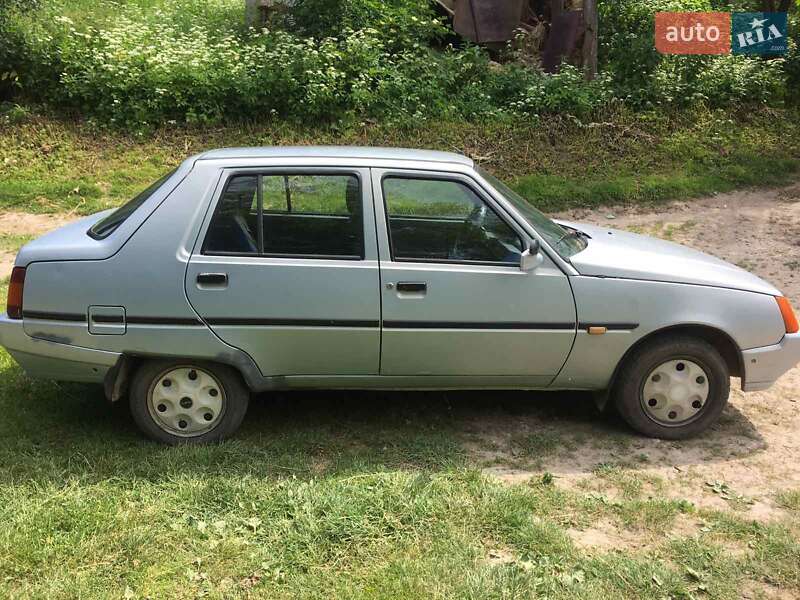 Ліфтбек ЗАЗ 1103 Славута 2005 в Бережанах