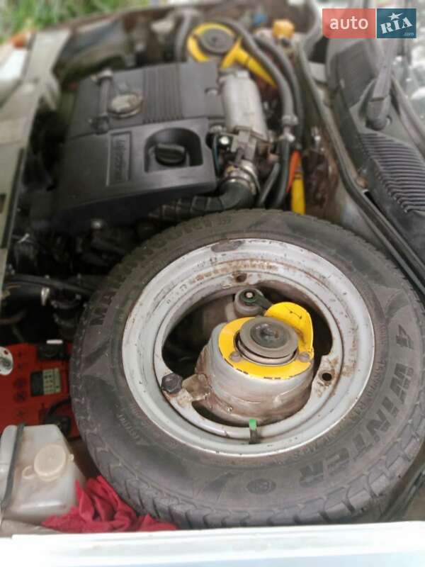 Ліфтбек ЗАЗ 1103 Славута 2004 в Олександрії фото 17 Ліфтбек ЗАЗ 1103 Славута 2004 в Олександрії