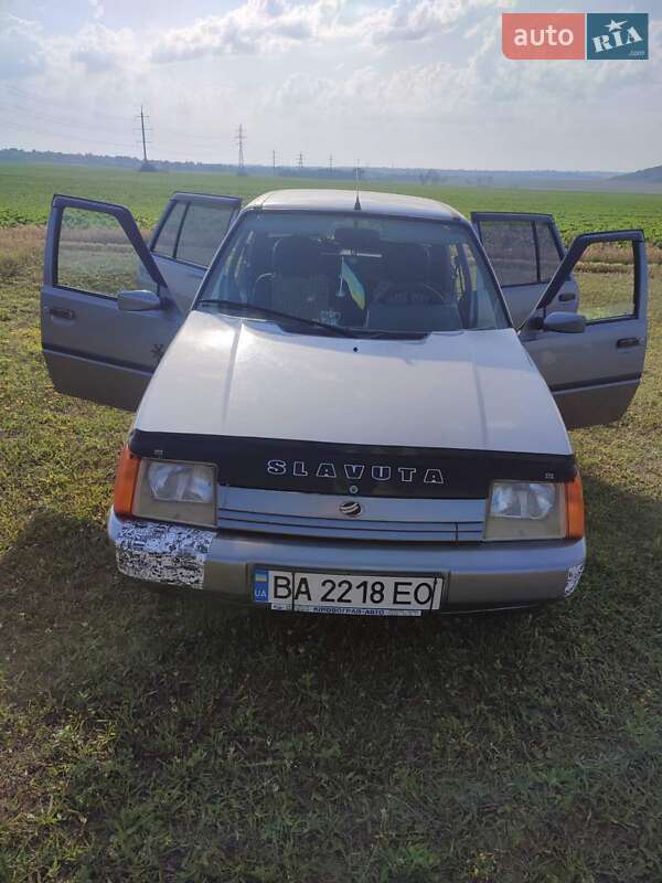 Лифтбек ЗАЗ 1103 Славута 2006 в Александрие фото 6 Лифтбек ЗАЗ 1103 Славута 2006 в Александрие