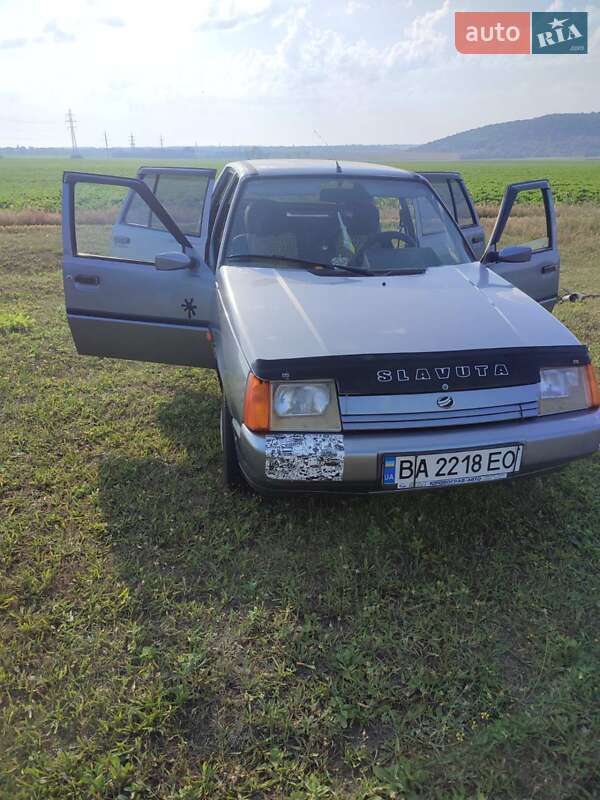 Лифтбек ЗАЗ 1103 Славута 2006 в Александрие фото 7 Лифтбек ЗАЗ 1103 Славута 2006 в Александрие